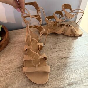 Brand new schutz sandals